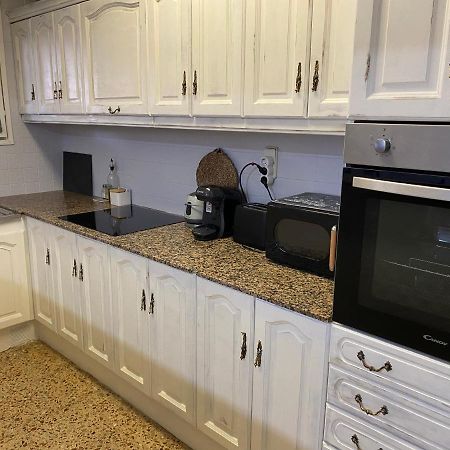 Apartamento Entero Con Terraza En El Centro De 루비 외부 사진